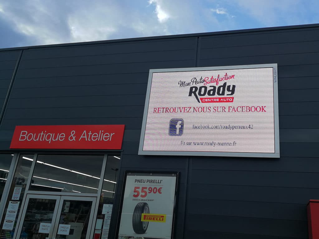 ecran géant facade roady