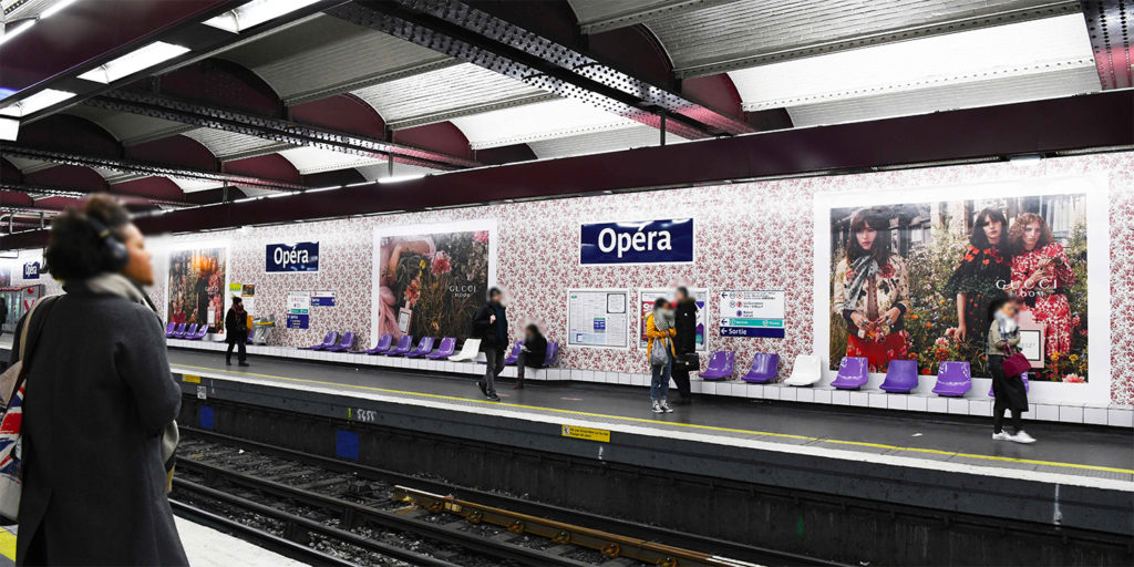 covering d'une station de metro à Paris