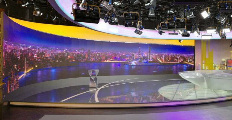 écran géant led incurvé TV