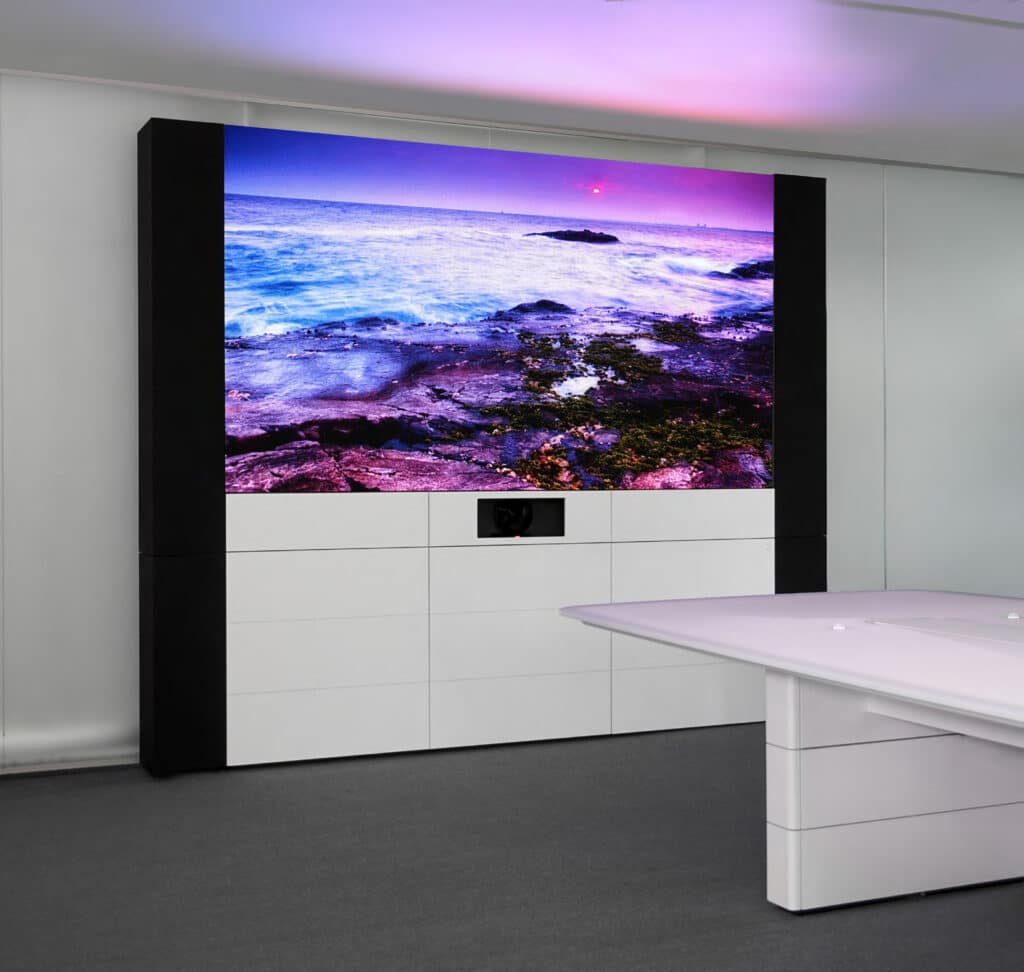 écran LED haute définition intégré en salle de réunion