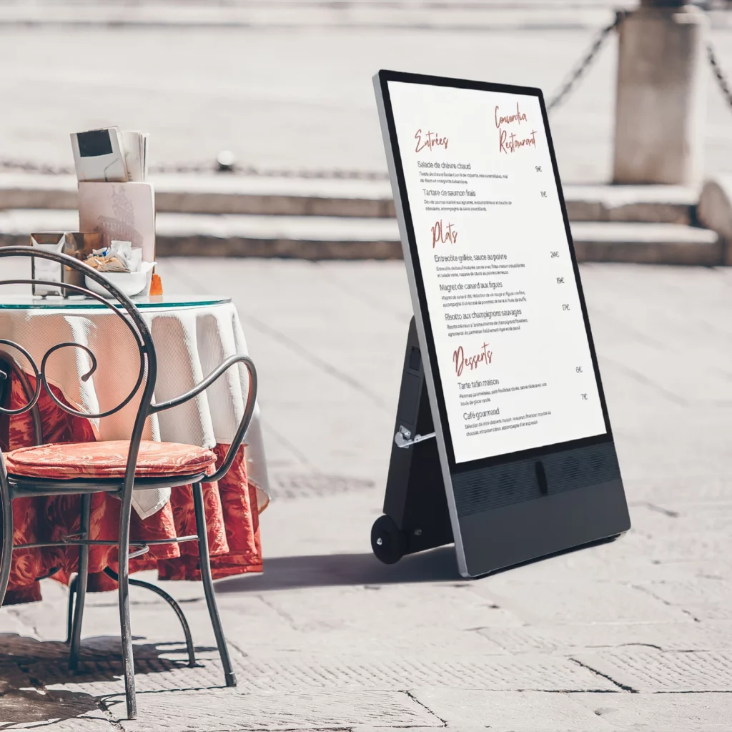 Totem numérique chevalet qui affiche un menu pour un restaurant