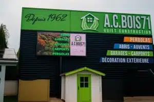 Écran extérieur LED en Façade - Gamme CITY 6m² P6 - AC BOIS 71